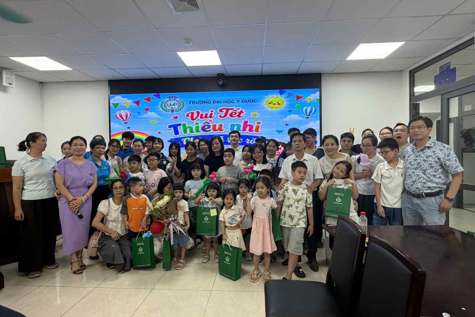 Tổ chức hoạt động chào mừng Ngày Quốc tế thiếu nhi 2026 cho con cán bộ UMP